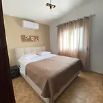 Daire Lia-skiathos-private Pool-