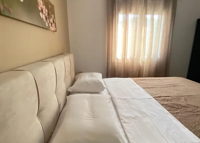 Lia-skiathos-private Pool- Διαμέρισμα *